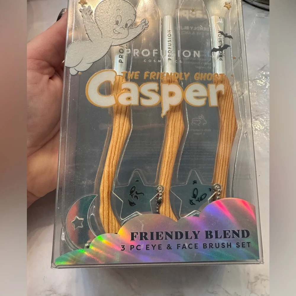 NEW Profusion Cosmetics Casper the Friendly Ghost-3pc Eye & Face Brush Set
